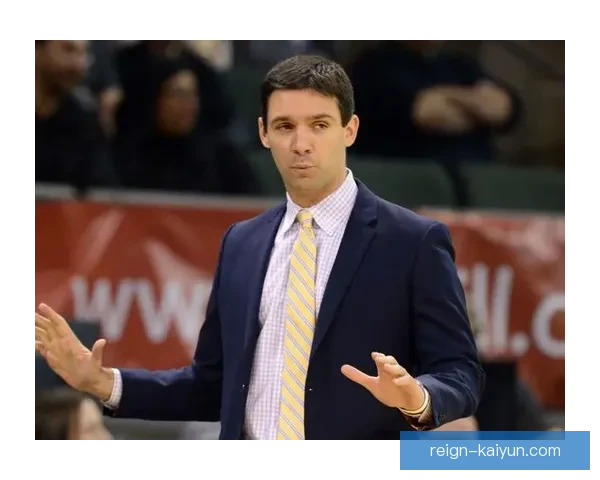 麦肯尼的进攻创造力持续提升，备受教练和球迷关注