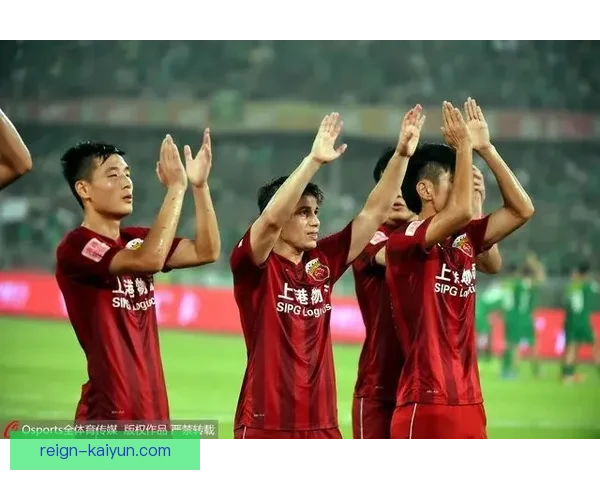 中超豪强对峙，争冠格局趋于白热化趋激烈